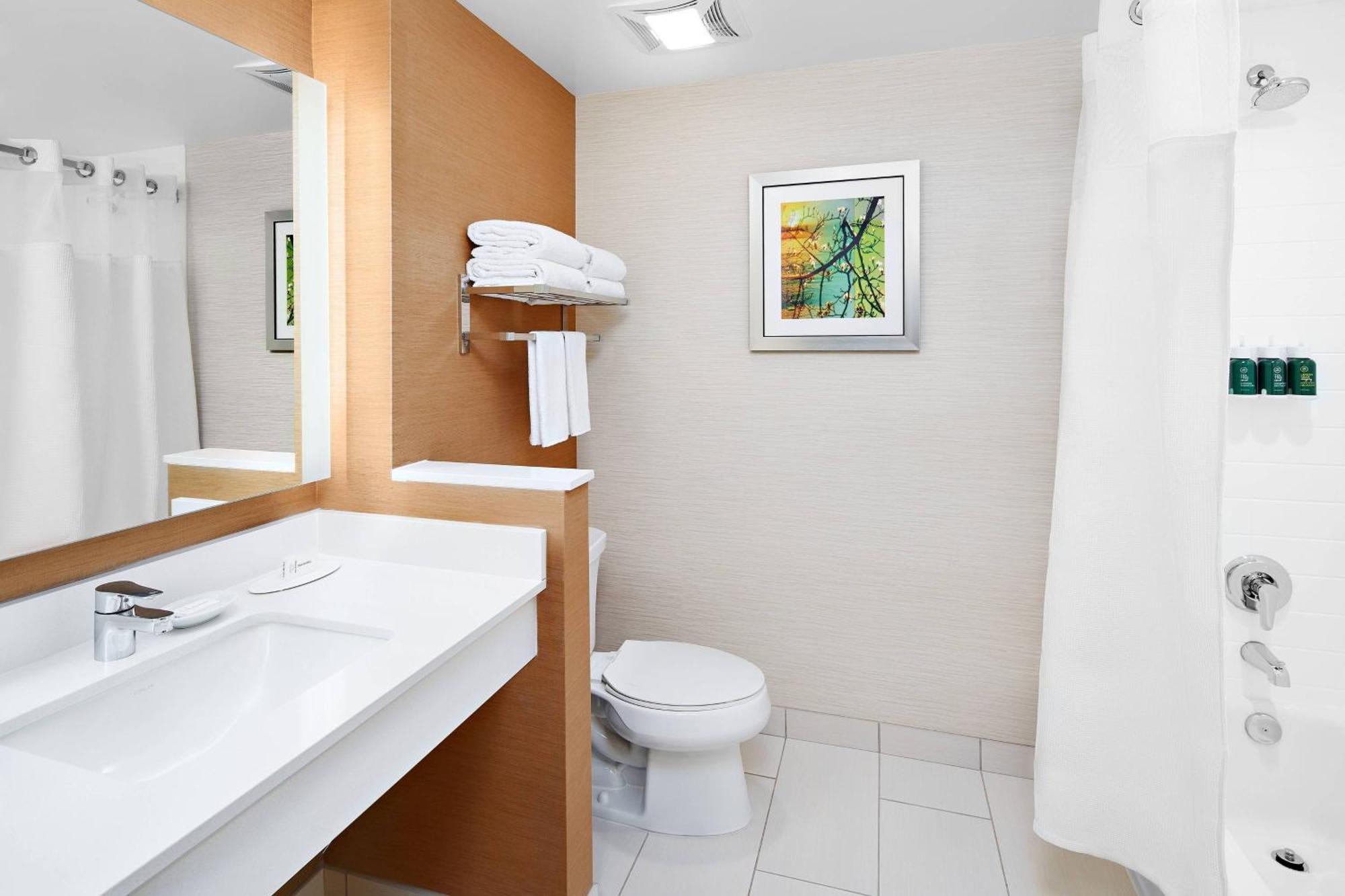 Fairfield Inn & Suites By Marriott Fresno Yosemite International Airport Eksteriør billede