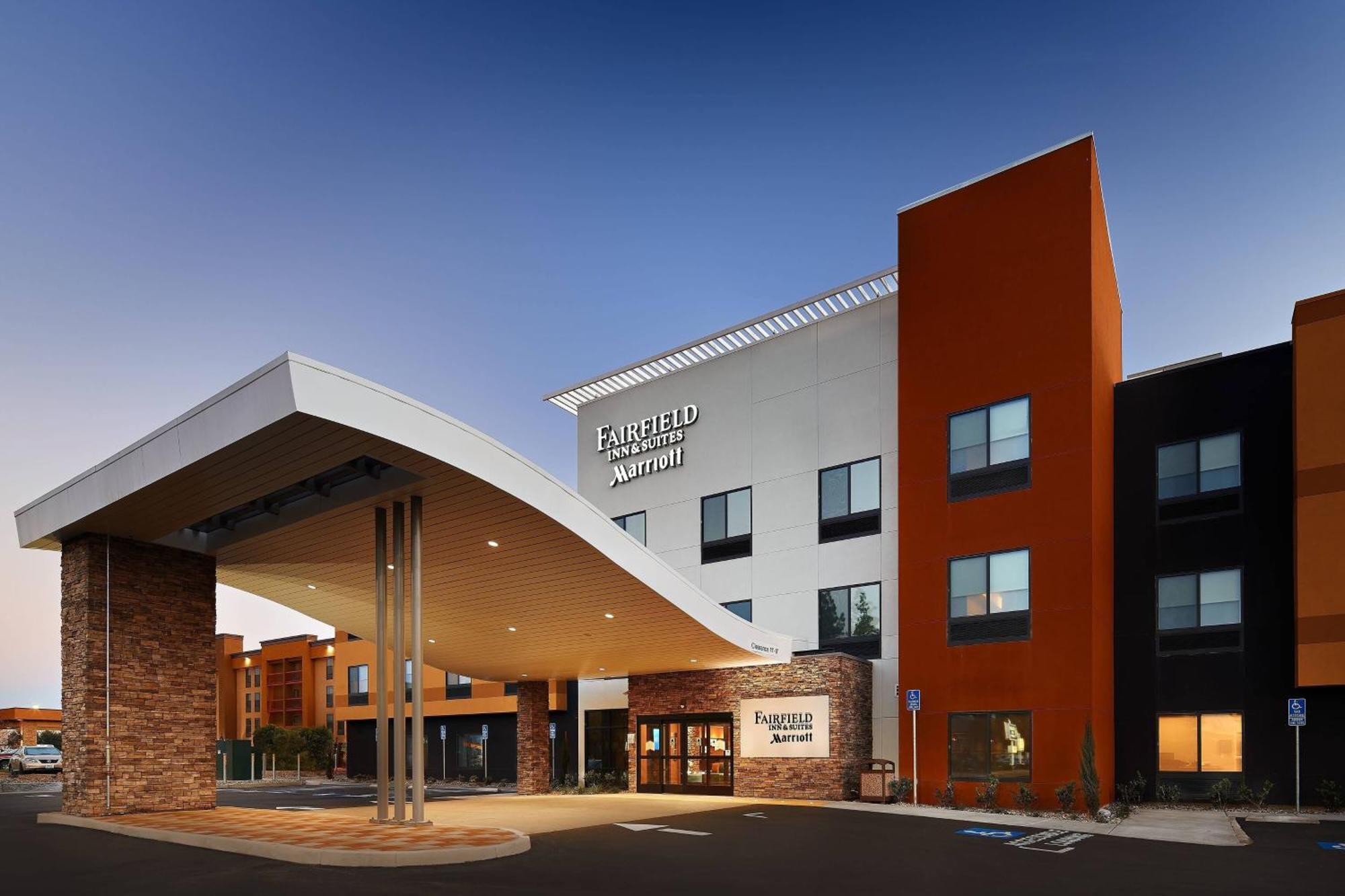 Fairfield Inn & Suites By Marriott Fresno Yosemite International Airport Eksteriør billede